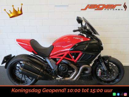 Ducati DIAVEL ABS RED-EDITION! PERFECT