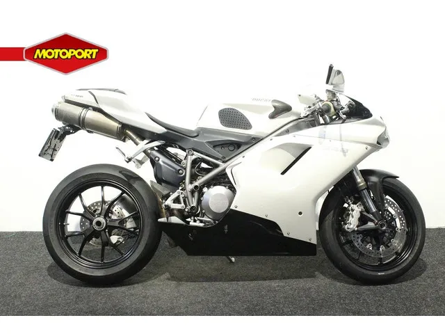 Ducati 848