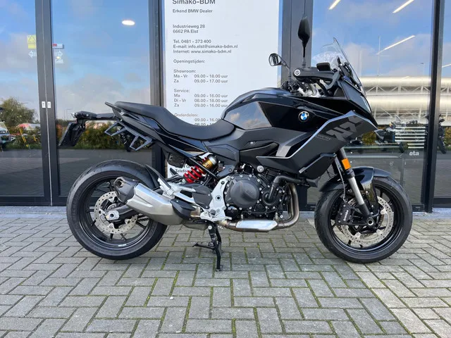 BMW F 900 XR