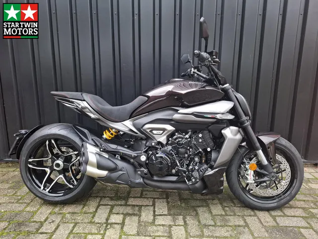 ducati-xdiavel-v4-7761-1