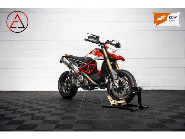 ducati-hypermotard-950-sp-7948-1