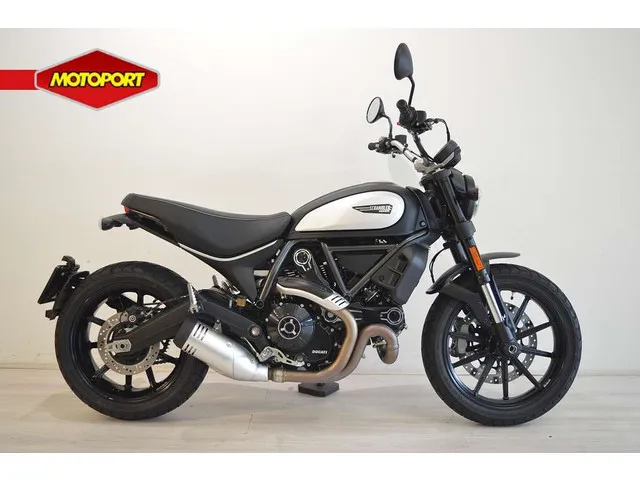 Ducati Scrambler Icon Dark