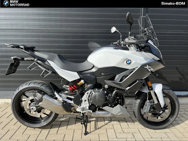 BMW F 900 XR