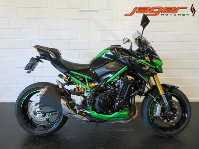Kawasaki Z900SE