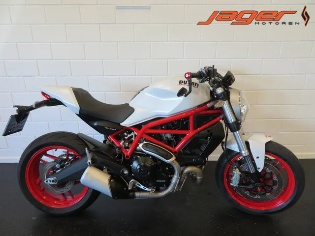 Ducati Monster 797