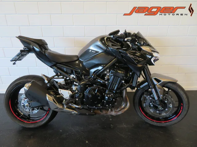 Kawasaki Z900