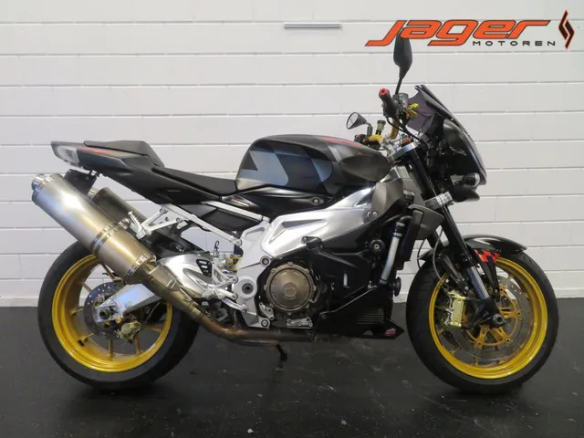 aprilia-tuono-1000-r-8151-1
