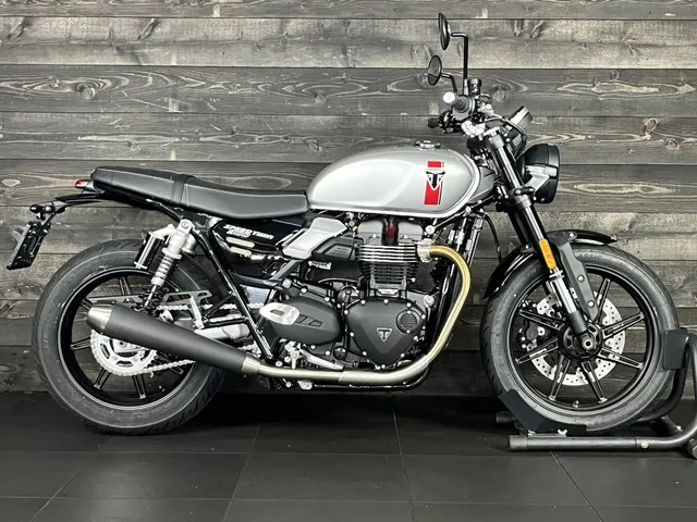 Triumph Speed Twin 900