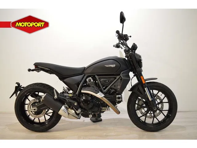 Ducati Scrambler Icon Dark