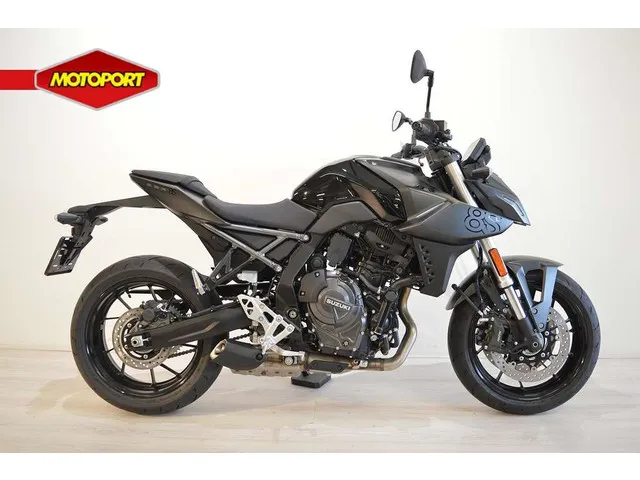 Suzuki GSX-8S