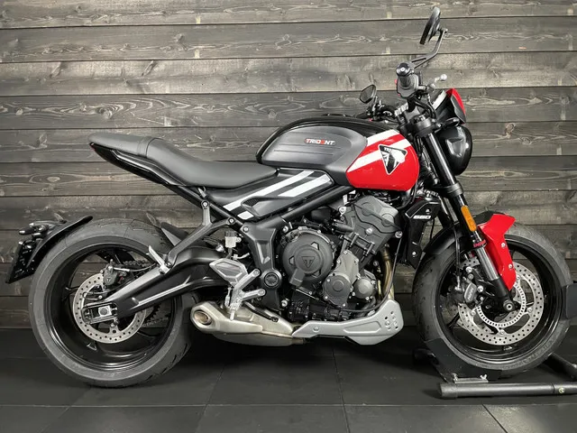 Triumph Trident 660