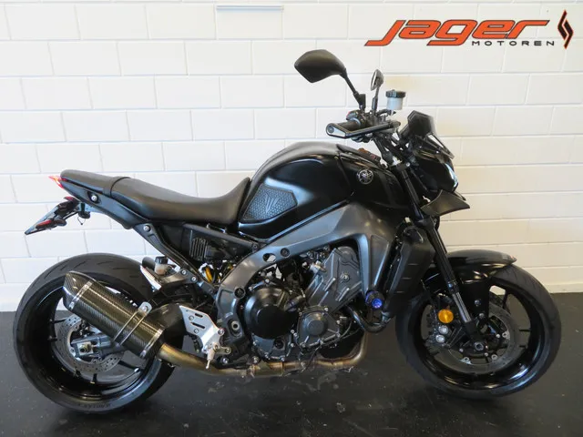 yamaha-mt-09-8173-1
