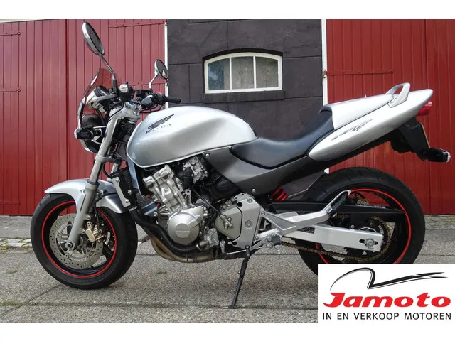 honda-cb600f-hornet-6114-1