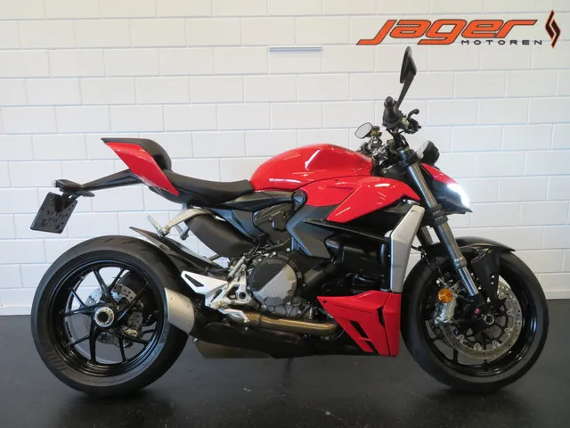 Ducati Streetfighter V2