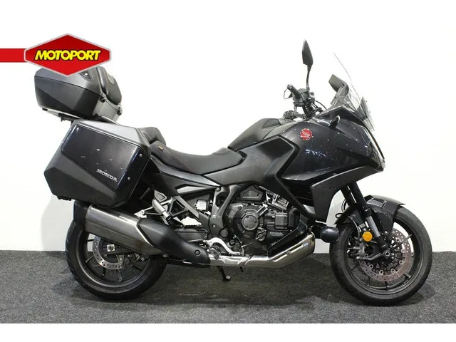 Honda NT1100DCT