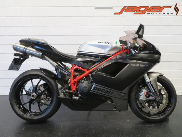 Ducati 848 EVO Corse SE