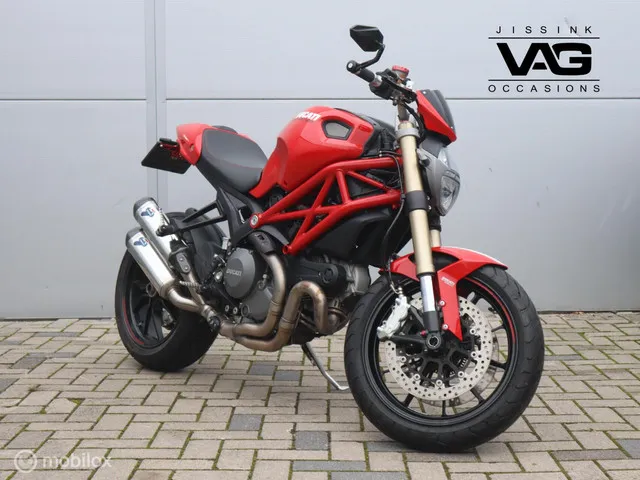ducati-monster-1100-evo-8273-1