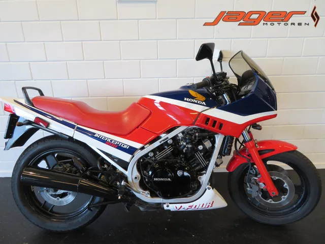 Honda VF500