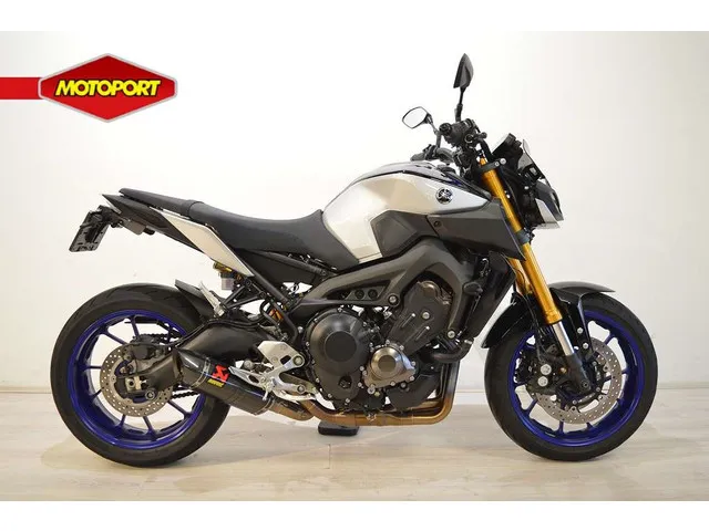yamaha-mt-09-sp-8482-1