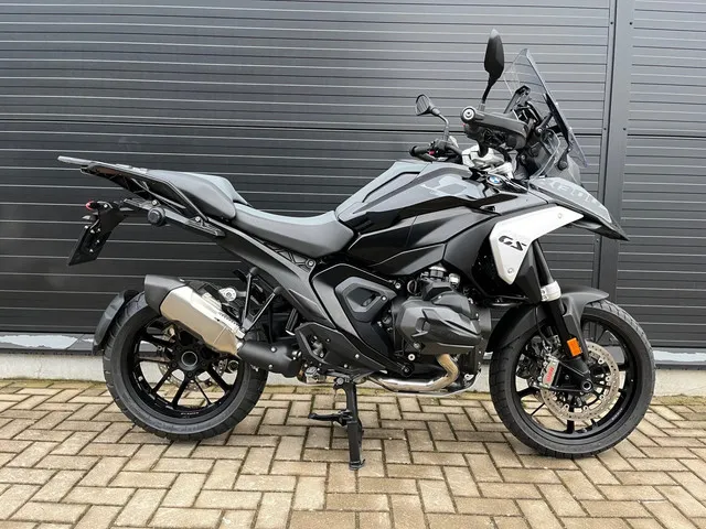 bmw-r-1300-gs-adventure-8129-1