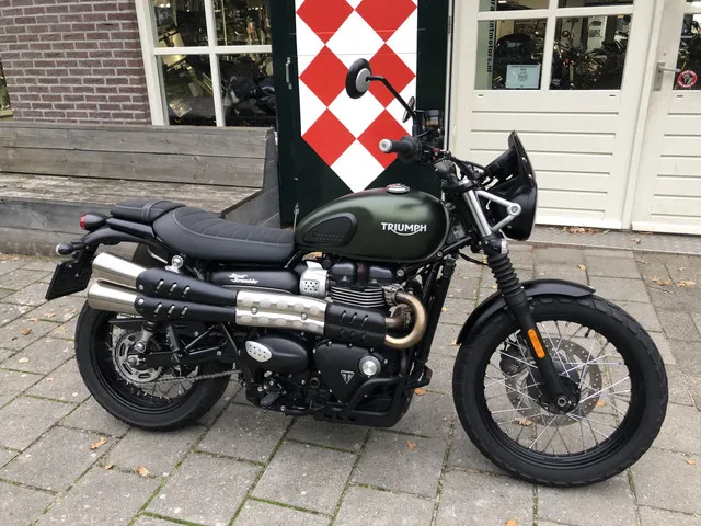 triumph-scrambler-900-7499-1