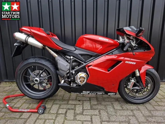ducati-superbike-1198-8466-1