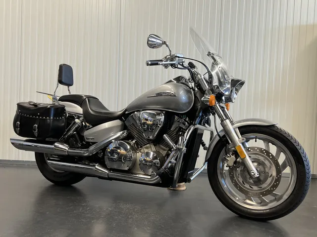 honda-vtx1300-c-8549-1