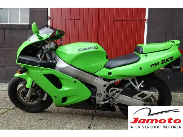 kawasaki-zxr-750-8590-1