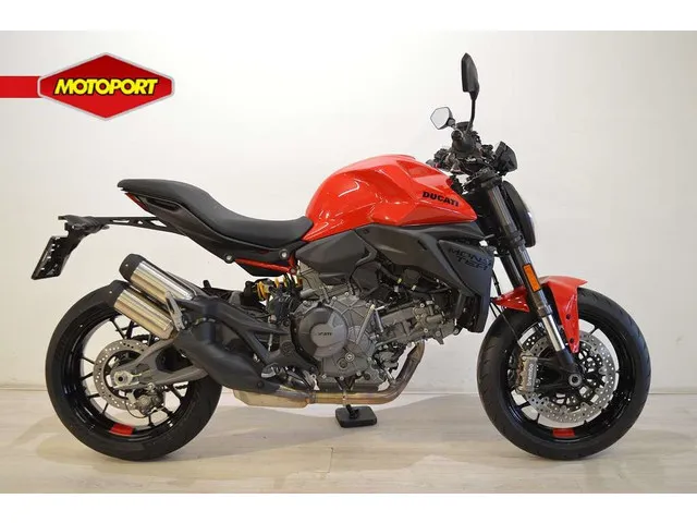 ducati-monster-8568-1