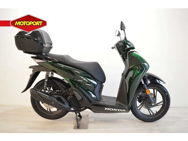 honda-sh150i-8563-1