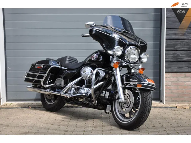 Harley-Davidson Street Glide Special