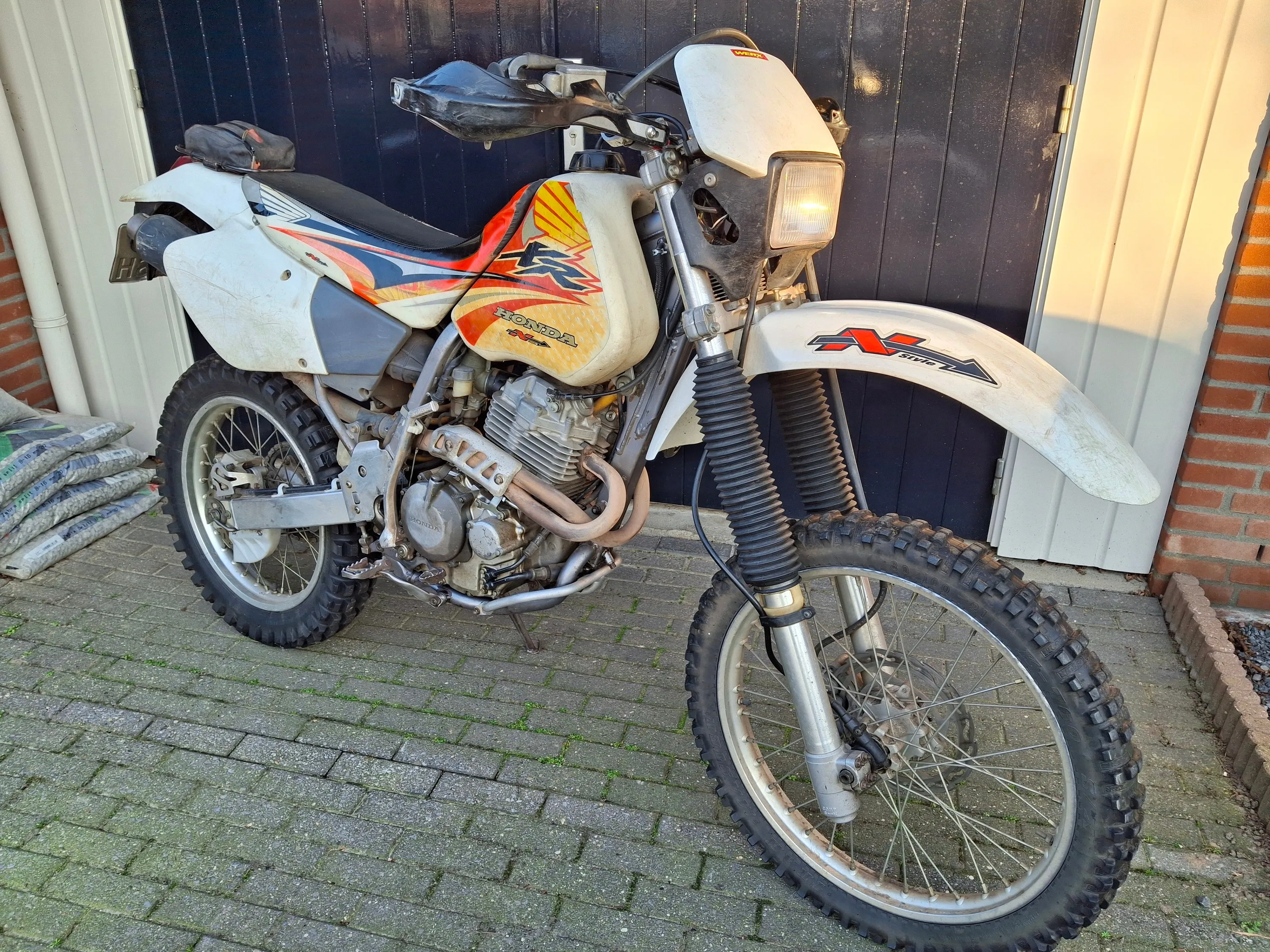 GDUBZWzE5rxIVmXqClRwneGhPBbWPb-metaZmJlZGYwYTgtZWE5YS00MDY2LTk1YzUtN2ZmODUyNzg0MmYzLmpwZw==-