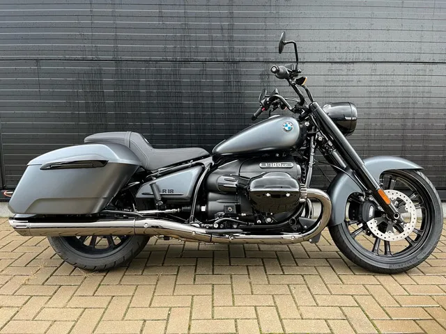 BMW R 18 Roctane