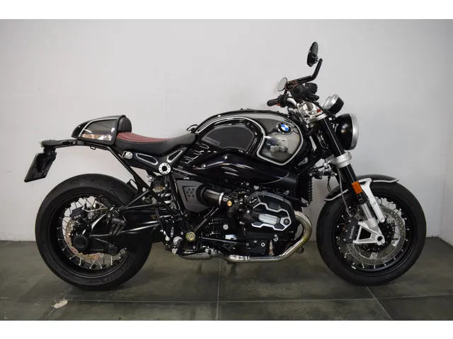 BMW R nineT