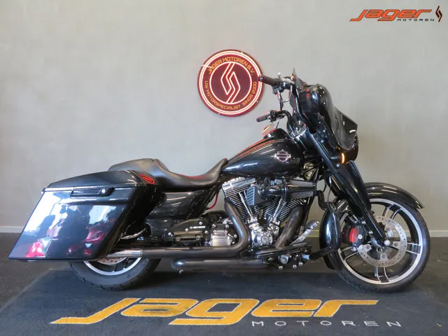 Harley-Davidson Street Glide FLHX