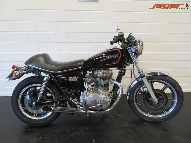 Yamaha XS650 SE