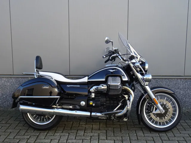 Moto Guzzi California 1400 Touring