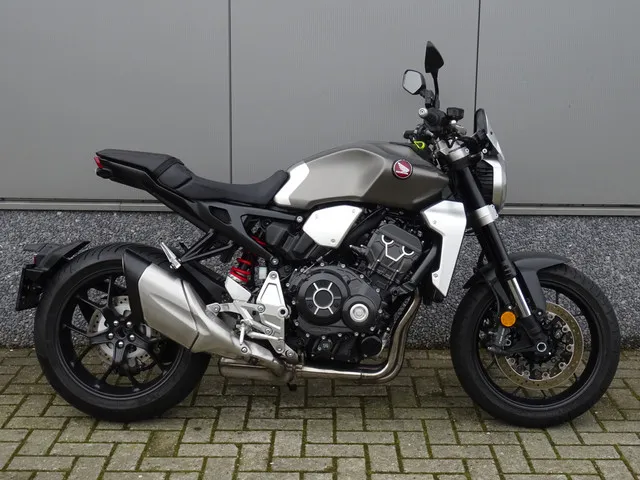 Honda CB1000R