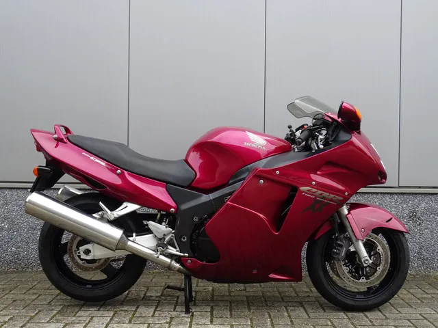 Honda CBR1100XX Super Blackbird
