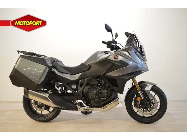 Honda NT1100DCT