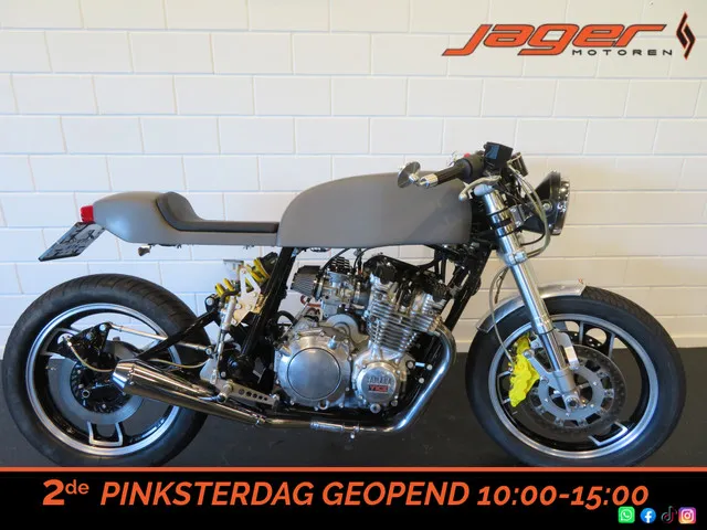 Yamaha XJ900