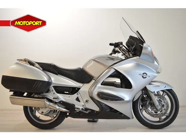 Honda ST1300 Pan European