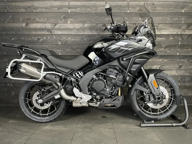 CFMOTO 700MT Adventure GT