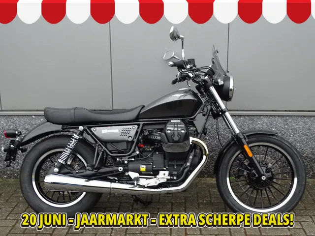 Moto Guzzi V9 Roamer